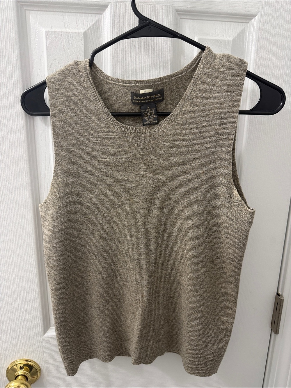 Banana Republic Sleeveless Marino Wool Tank in Taupe Heather
